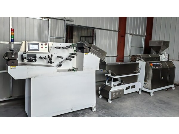 純（chún）宇環保-生物降解骨條拉鏈生產